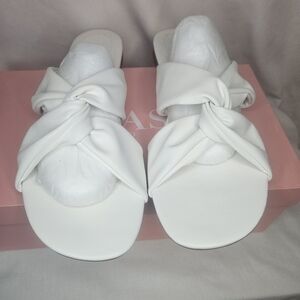 Macy's SMASH Shoes Nina Twist Front Sandal White Sz 13 NIB Retail $110